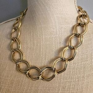 Kenneth Cole Gold Chain Necklace